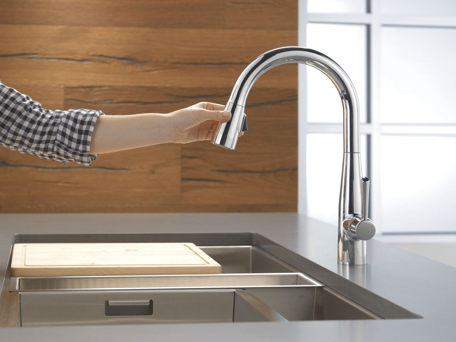 1-Handle Pull-Down Kitchen Faucet, Chrome A9F3 - product image 5
